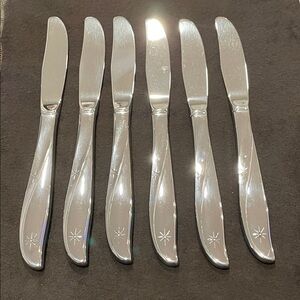Vintage Oneida Community Dinner Knives